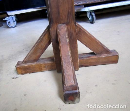 Antig&uuml;edades: Bases rusticas para acordonar , pies, estacas, - Foto 5