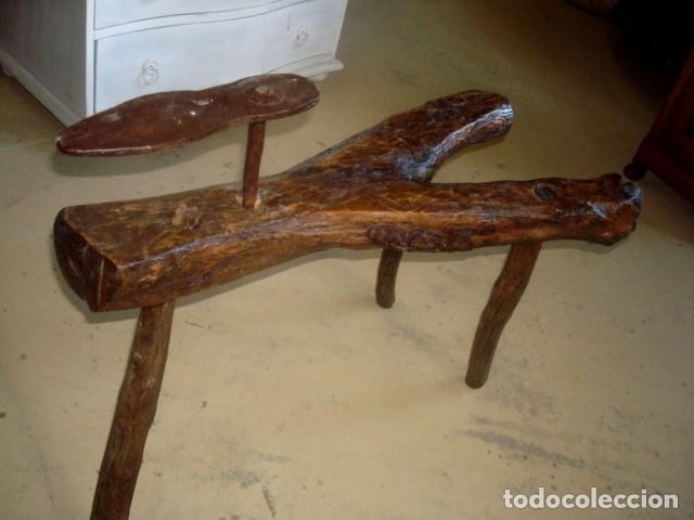 Antig&uuml;edades: Banco rustico antiguo de zapatero - Foto 3