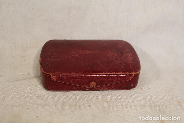 Antig&uuml;edades: caja antigua - Foto 1