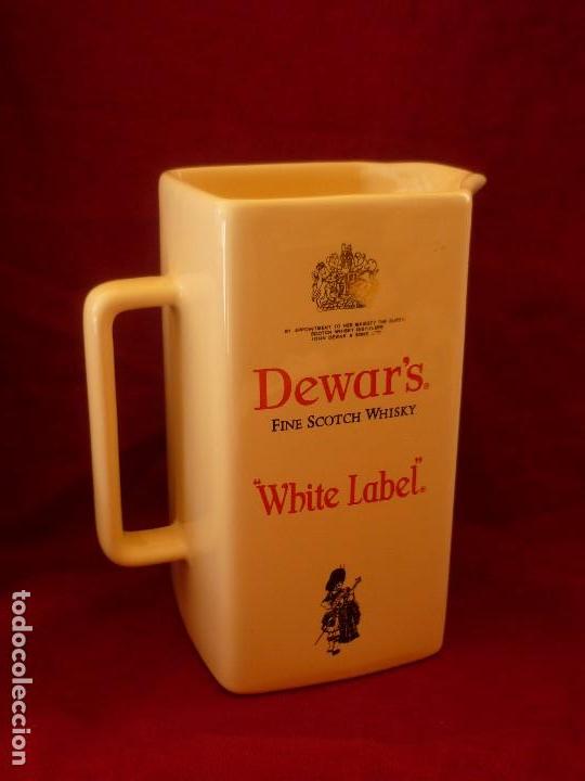 Antiquit&eacute;s: JARRA PORCELANA WHITE LABEL.