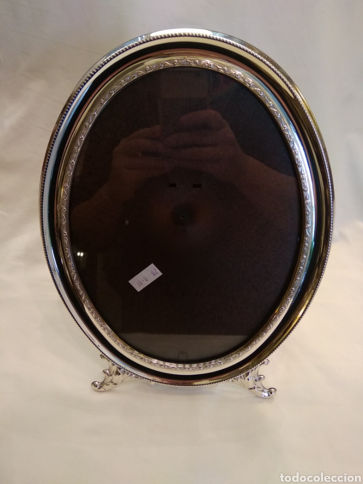 Antiquit&eacute;s: Marco ovalado de plata de ley