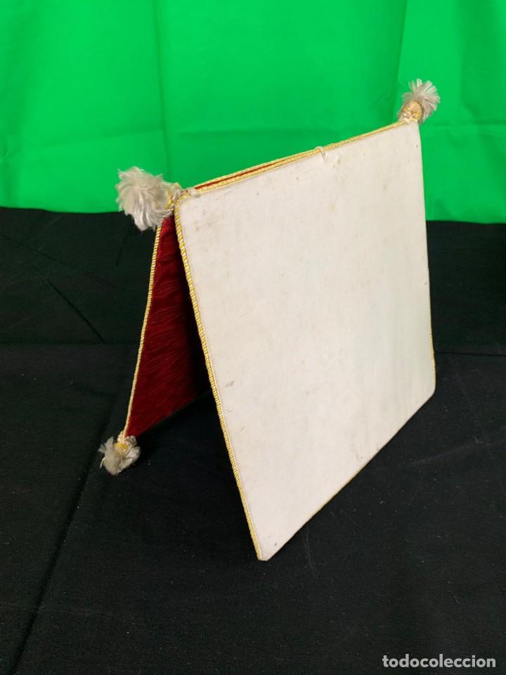 Antig&uuml;edades: CARPETA DE CORPORAL - Foto 2