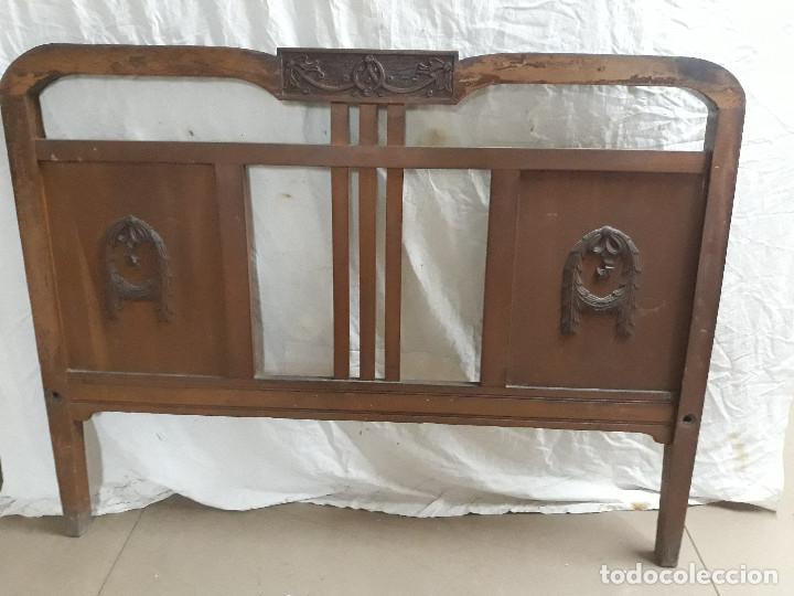 Antig&uuml;edades: CABECERO CAMA PPIOS XIX - Foto 1