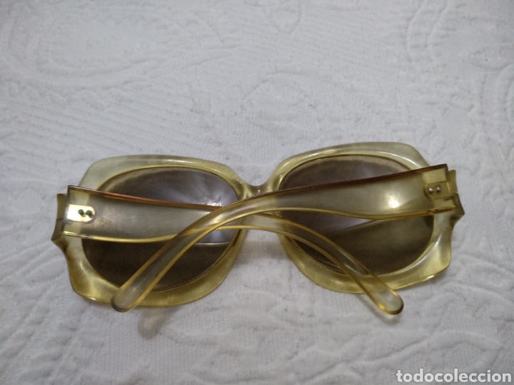 Antig&uuml;edades: ANTIGUAS GAFAS DE SOL EN PASTA TRANSPARENTE. - Foto 4