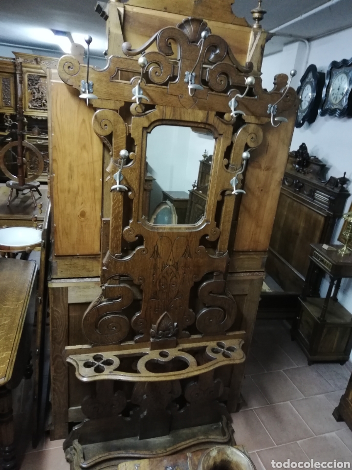 Antig&uuml;edades: Perchero roble tallado - Foto 1