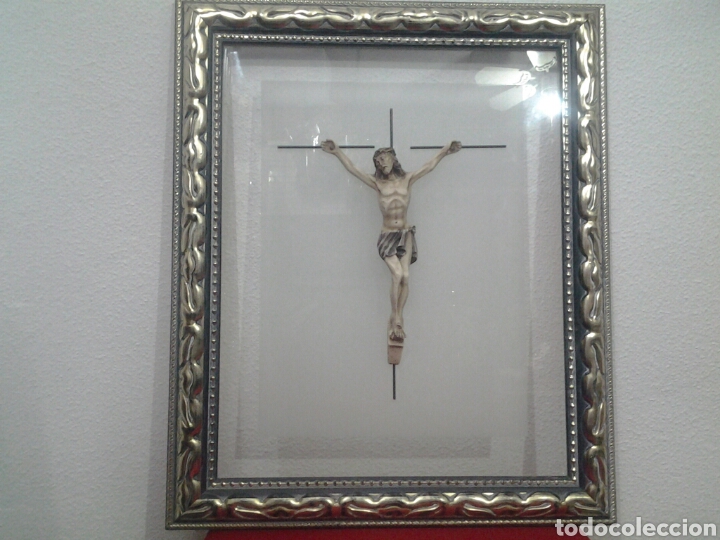 Antig&uuml;edades: Cuadro con Cristo Crucificado - Foto 1