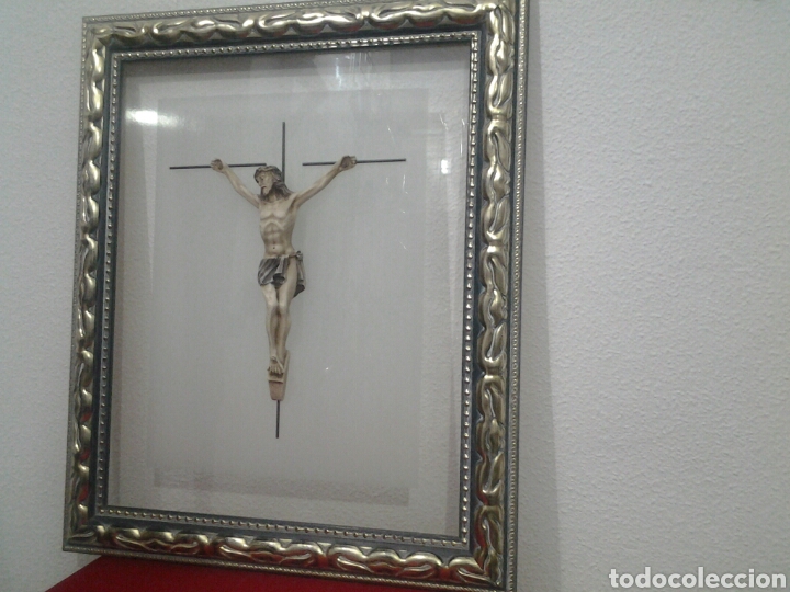 Antig&uuml;edades: Cuadro con Cristo Crucificado - Foto 3