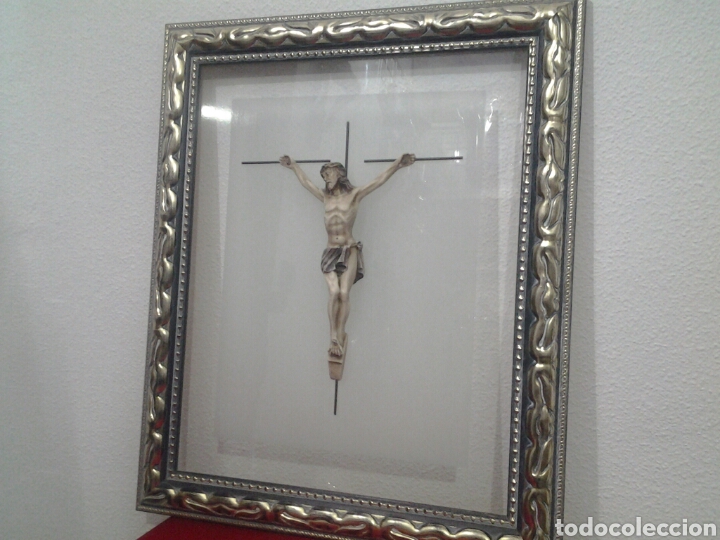Antig&uuml;edades: Cuadro con Cristo Crucificado - Foto 5