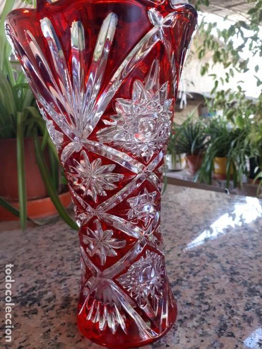 Antig&uuml;edades: antiguo jarron de cristal - Foto 3