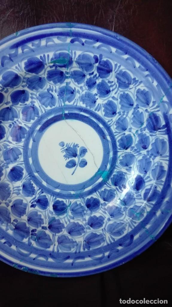 Antig&uuml;edades: Plato de Manises siglo 19  azul - Foto 3