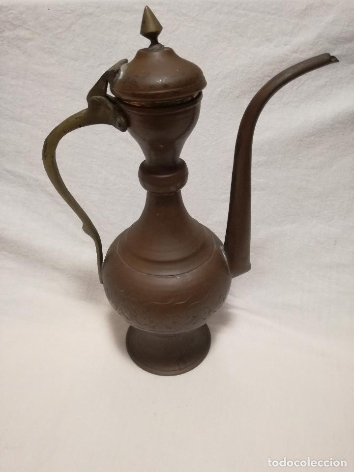 Antig&uuml;edades: TETERA DE COBRE CON HERRAJES DE LATON / BRONCE - Foto 1