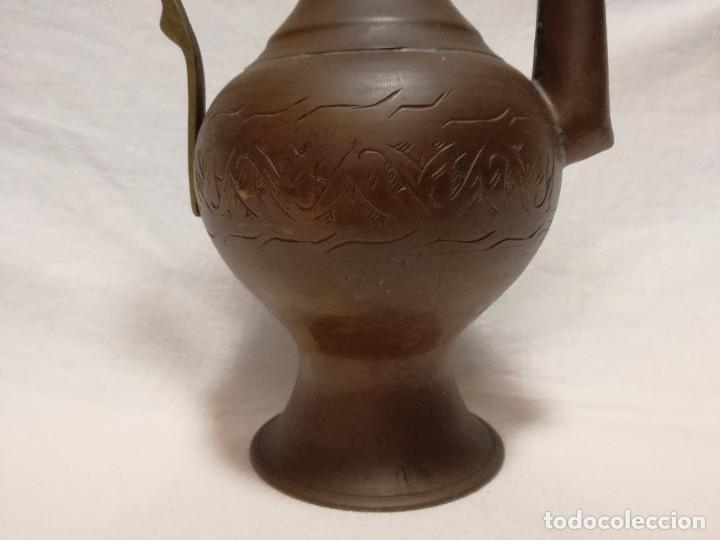Antig&uuml;edades: TETERA DE COBRE CON HERRAJES DE LATON / BRONCE - Foto 3