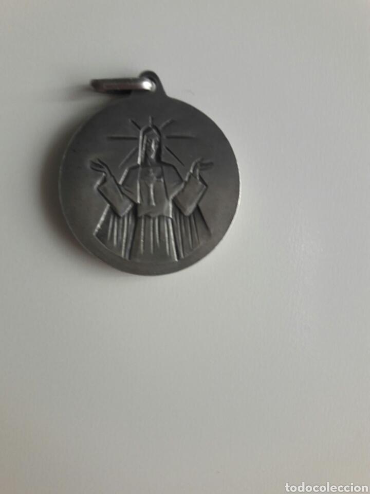 Antig&uuml;edades: Antigua medalla religiosa. - Foto 2