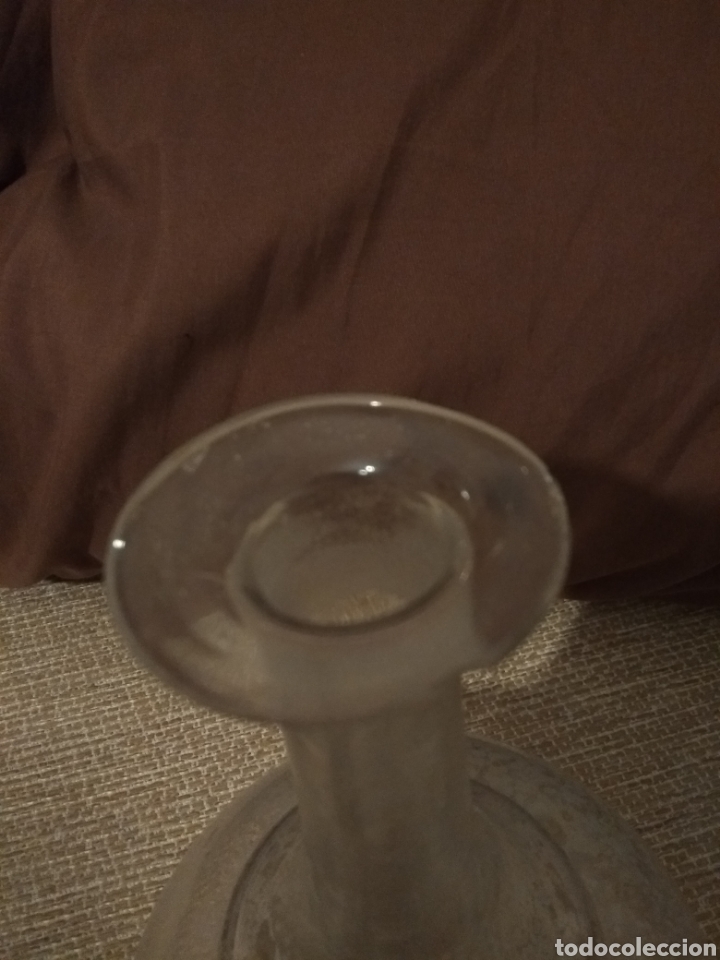 Antig&uuml;edades: Botella de cristal. 25 cms - Foto 3