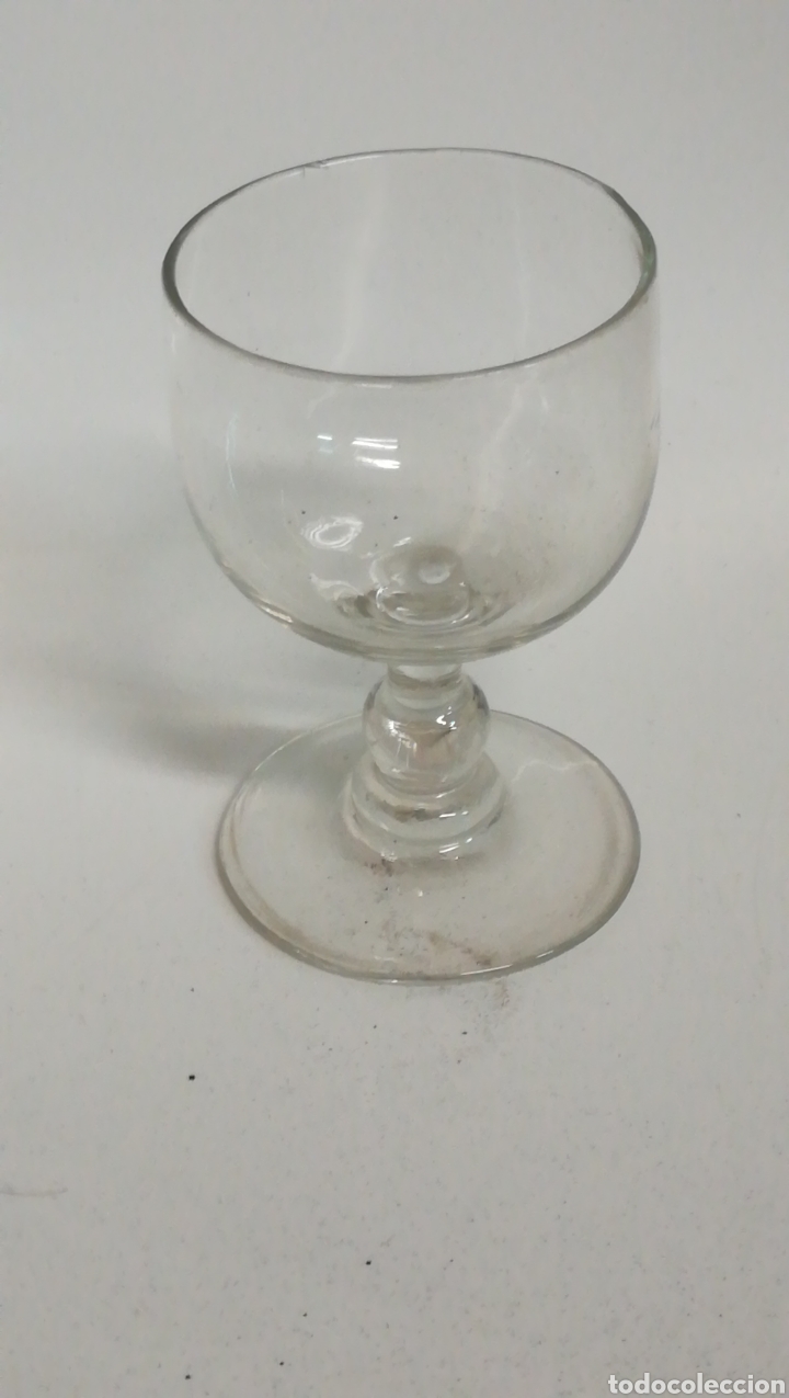 Antig&uuml;edades: Copa de cristal - Foto 1