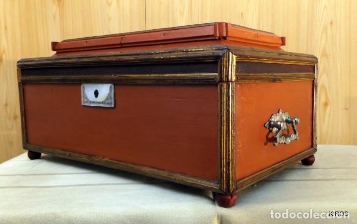 Antig&uuml;edades: CAJA, ARQUILLA O COFRE - Foto 5
