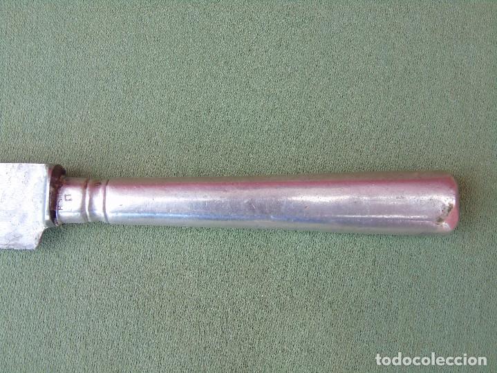 Antig&uuml;edades: ANTIGUO CUCHILLO. MANGO RECTO. MARCA: M.  SAP.   GRABADO EN EL MANGO E. A.? - Foto 4