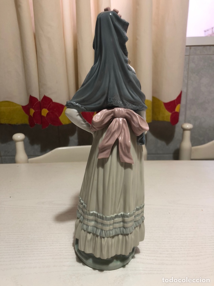 Antig&uuml;edades: REF: 01005125 &ldquo;DAMA GOYESCA&rdquo; LLADR&Oacute; - Foto 16