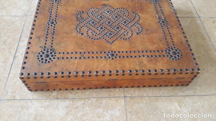 Antig&uuml;edades: Caja antigua - Foto 3