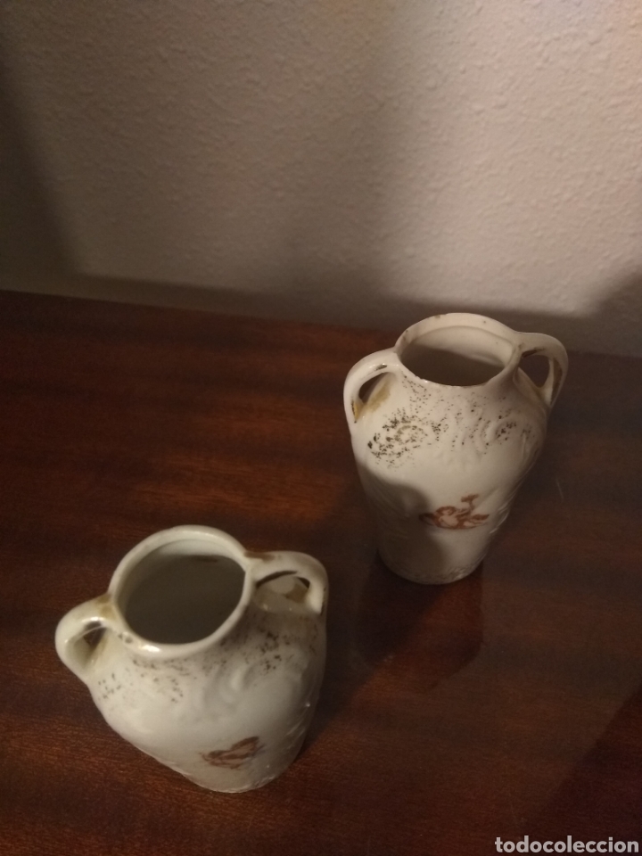 Antig&uuml;edades: Dos jarroncitos miniatura. Angelitos. 9 cms - Foto 2