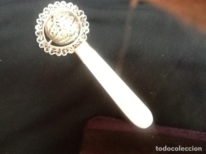 Antiguidades: Sonajero siglo XIX  Plata . Filigrana
