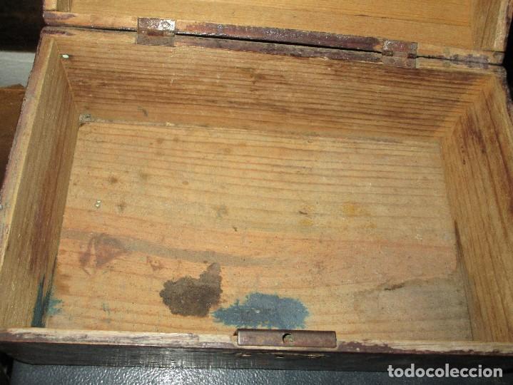 Antigüedades: arca madera muy antigua pequeña ideal para guardar antiguedades etc - Foto 6 - 231263685