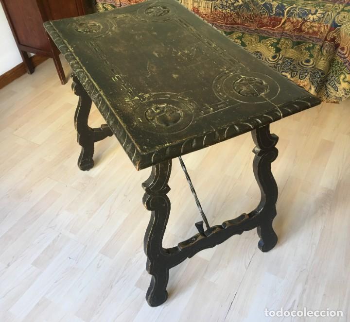 Antig&uuml;edades: Mesa auxiliar bargue&ntilde;era - Foto 1