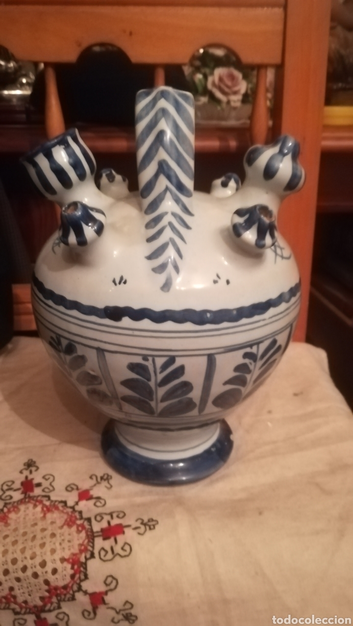 Antig&uuml;edades: Antiguo botijo de Talavera - Foto 1