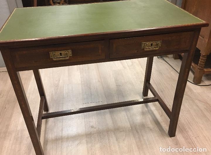 Antig&uuml;edades: Precioso escritorio con marqueter&iacute;a - Foto 1