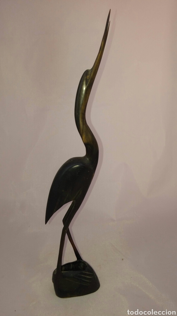 Antig&uuml;edades: Figura de grulla talla en asta - Foto 2