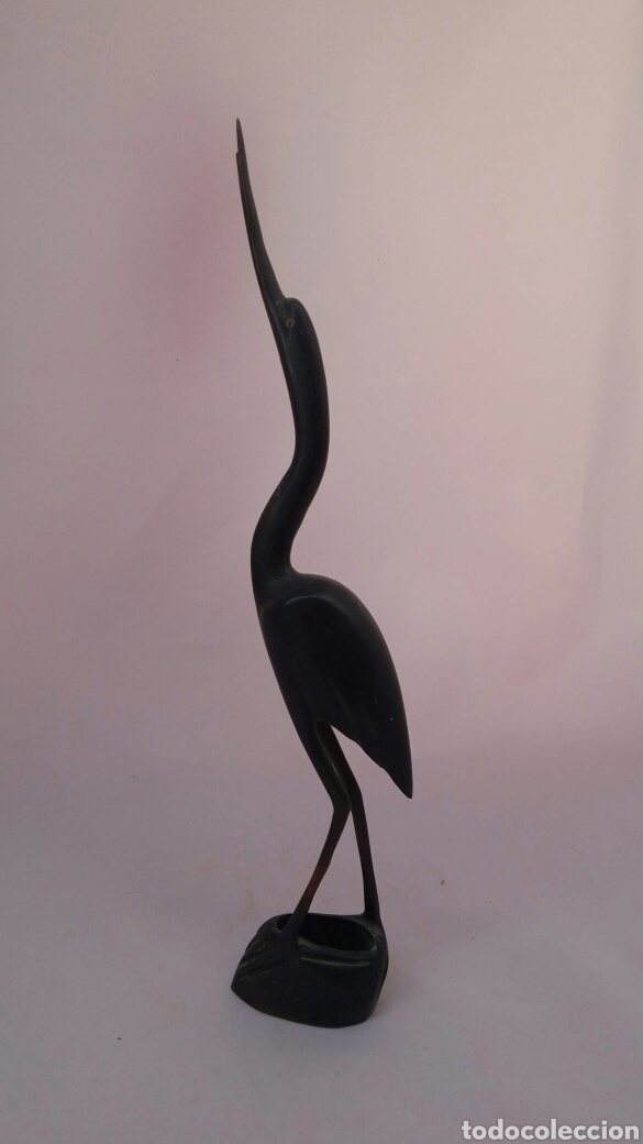 Antig&uuml;edades: Figura de grulla talla en asta - Foto 5