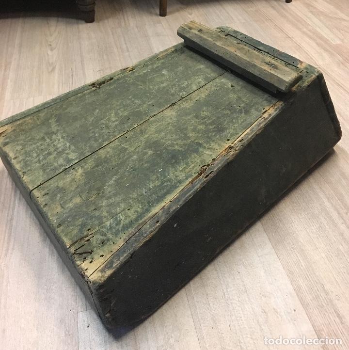 Antig&uuml;edades: Cuna de madera antigua - Foto 5