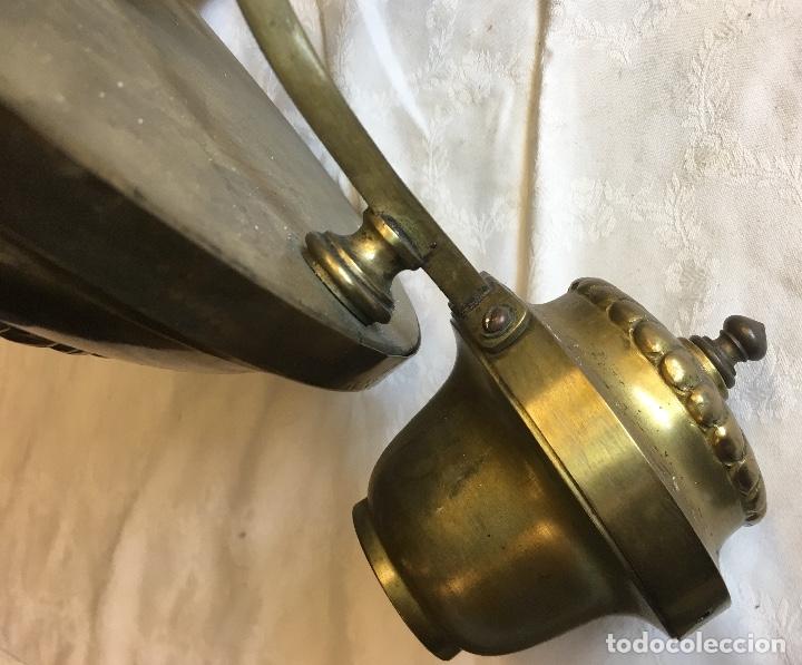 Antig&uuml;edades: L&aacute;mpara dorada en perfecto estado - Foto 5