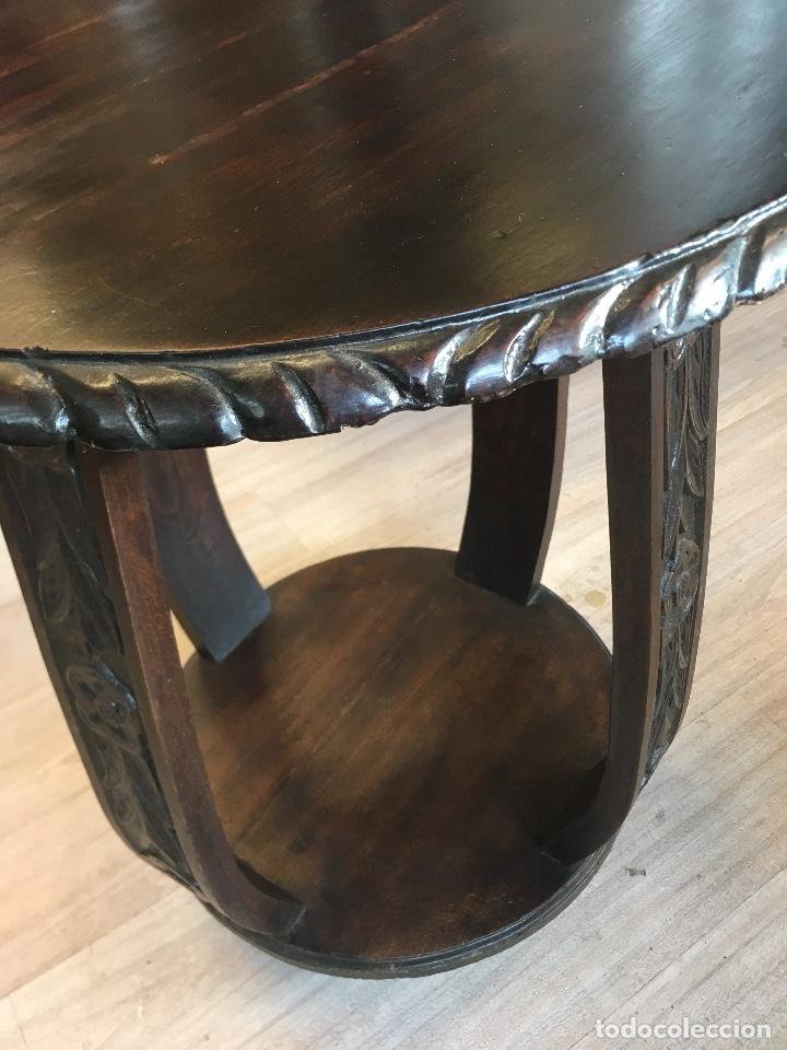 Antig&uuml;edades: Mesa circular a&ntilde;os 20 - Foto 1
