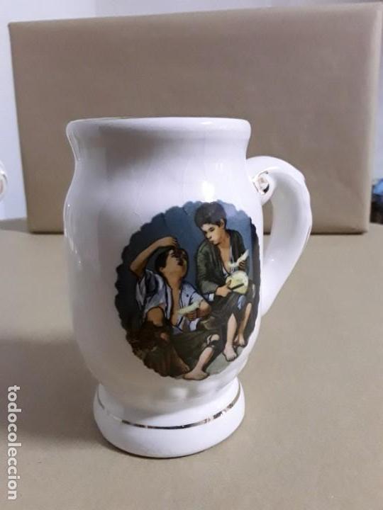 Antig&uuml;edades: Conjunto jarra y vasos porcelana - Foto 4