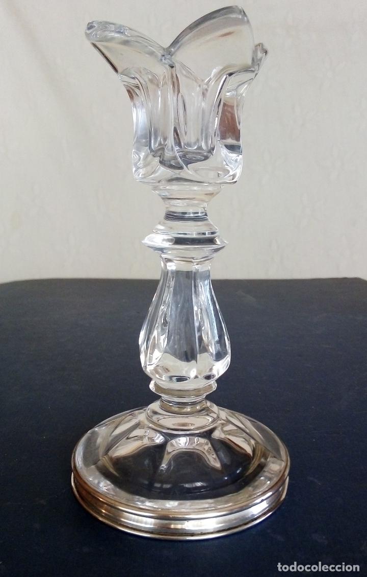 Antig&uuml;edades: PORTAVELAS CRISTAL CON BASE DE PLATA. - Foto 1