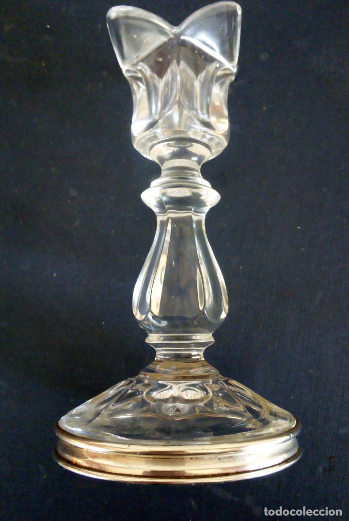 Antig&uuml;edades: PORTAVELAS CRISTAL CON BASE DE PLATA. - Foto 3