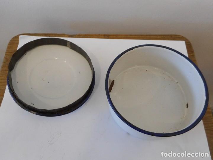 Antig&uuml;edades: Fiambrera esmaltada blanca - Foto 4