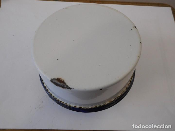 Antig&uuml;edades: Fiambrera esmaltada blanca - Foto 5