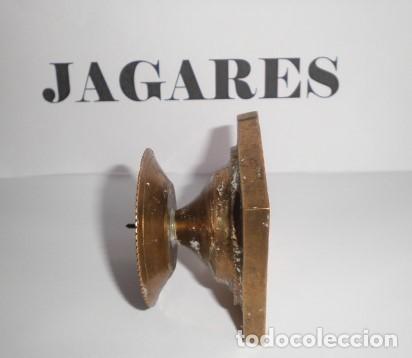 Antig&uuml;edades: VEL&Oacute;N O PORTA CIRIO DE BRONCE - Foto 4