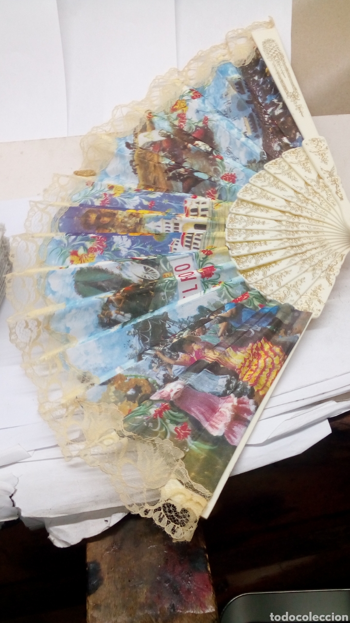 Antig&uuml;edades: Abanico Rociero - Foto 1