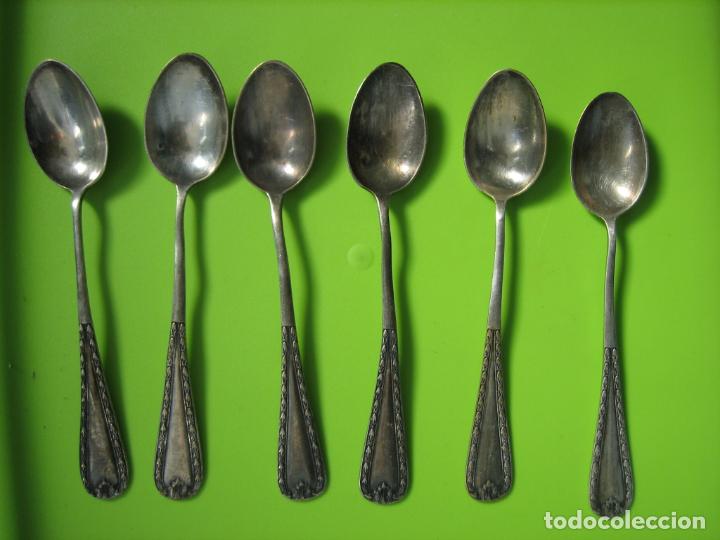 Antig&uuml;edades: Antiguas cucharas de postre en metal - Foto 1