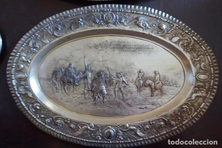 Antig&uuml;edades: bandeja plateada escena del quijote - Foto 3