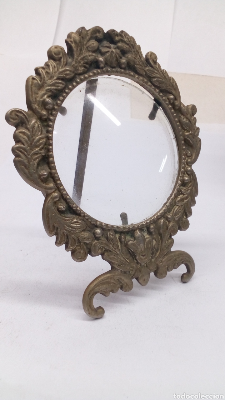 Antig&uuml;edades: Marco de bronce clasico - Foto 1