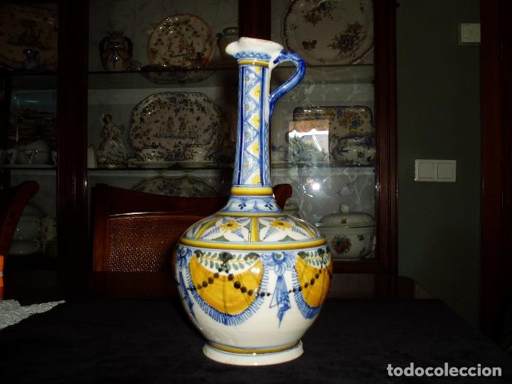 Antig&uuml;edades: Botella cer&aacute;mica - Foto 1