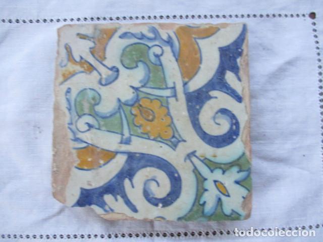 Antig&uuml;edades: Azulejo del siglo XVII - Foto 1