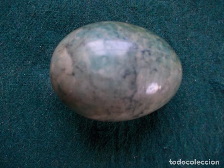 Antiquit&eacute;s: Huevo de marmol