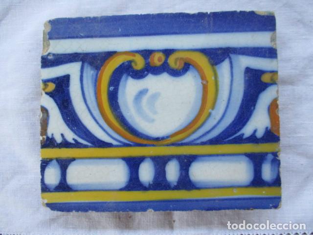 Antig&uuml;edades: Azulejo del siglo XVI - Foto 1
