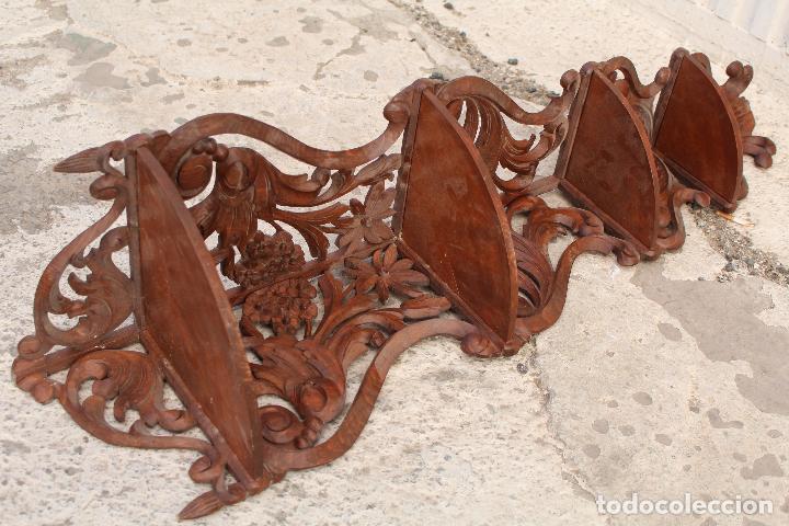 Antig&uuml;edades: repisa rkinconera en madera de nogal - Foto 5