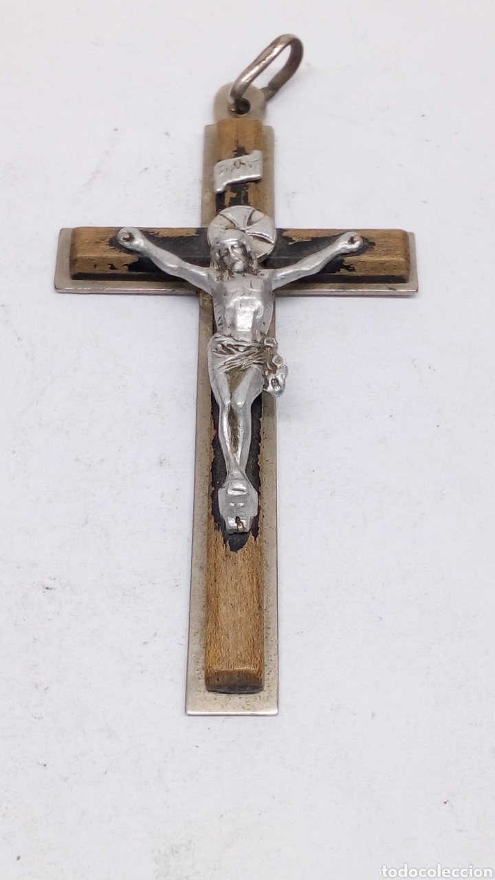 Antig&uuml;edades: Cruz de madera y metal - Foto 1